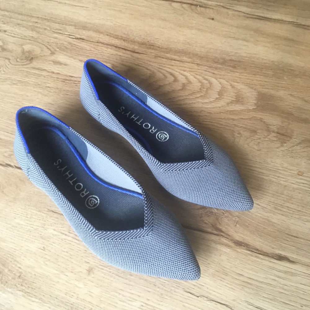 Rothy’s pointed toe Ballet flat shoe size 8.5
